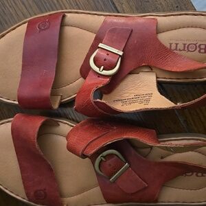 Born Selway Women's Red Leather Flat Sheikh Sandals with Ankle Strap Size 8M
